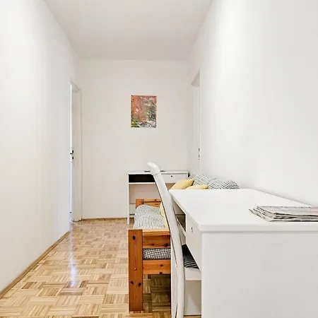 Apartman Flego 3 *