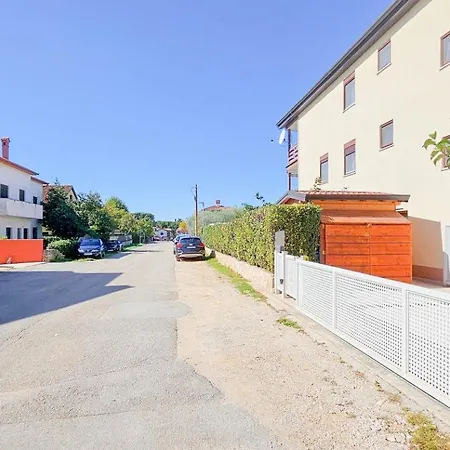 Flego 3 Novigrad Istria